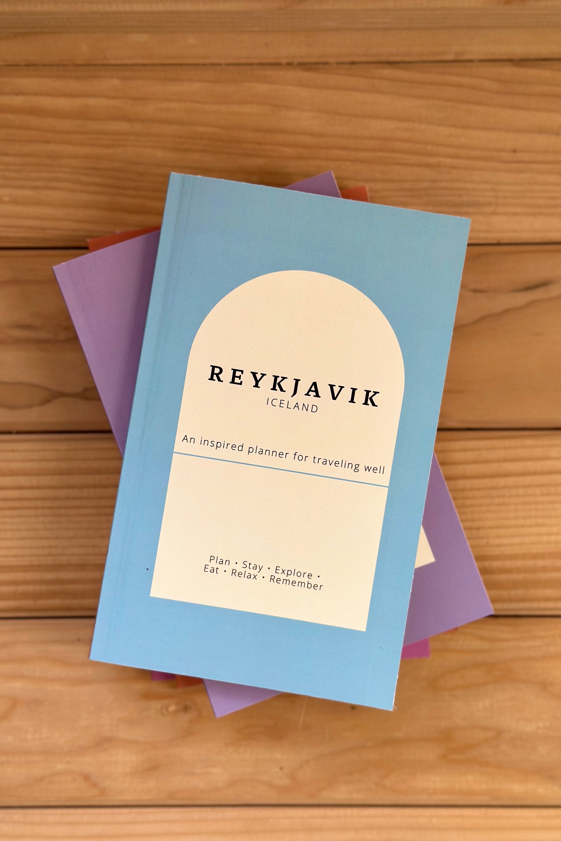 Iceland Trip Planner: Discover Reykjavik and the Wild North Book by Travwell